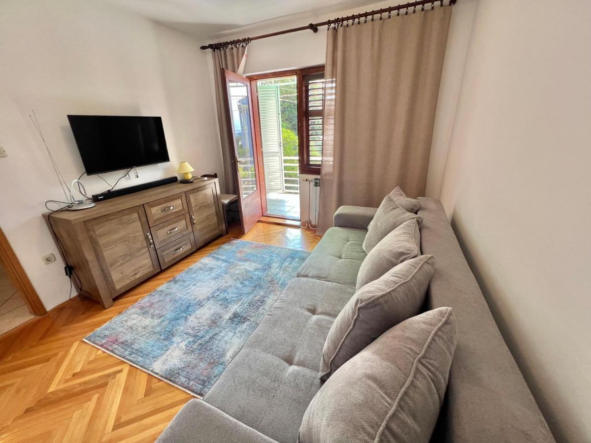 Apartments Jadranka Dramalj Ngoại thất bức ảnh