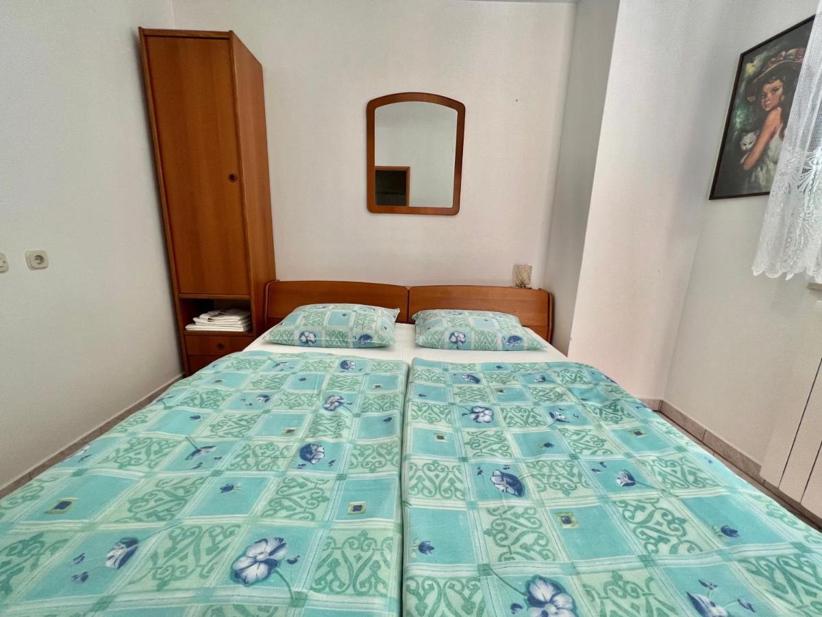 Apartments Jadranka Dramalj Ngoại thất bức ảnh