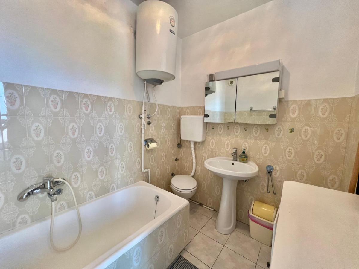 Apartments Jadranka Dramalj Ngoại thất bức ảnh