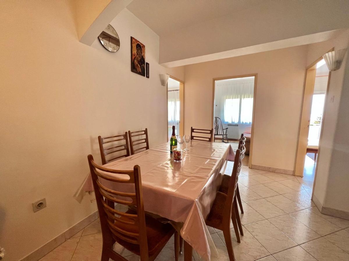 Apartments Jadranka Dramalj Ngoại thất bức ảnh